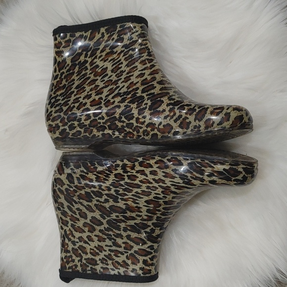 Leopard print rain boots - Picture 2 of 6